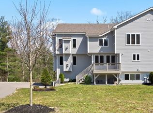 401 Old Bridge Ln UNIT 401, Bellingham, MA 02019