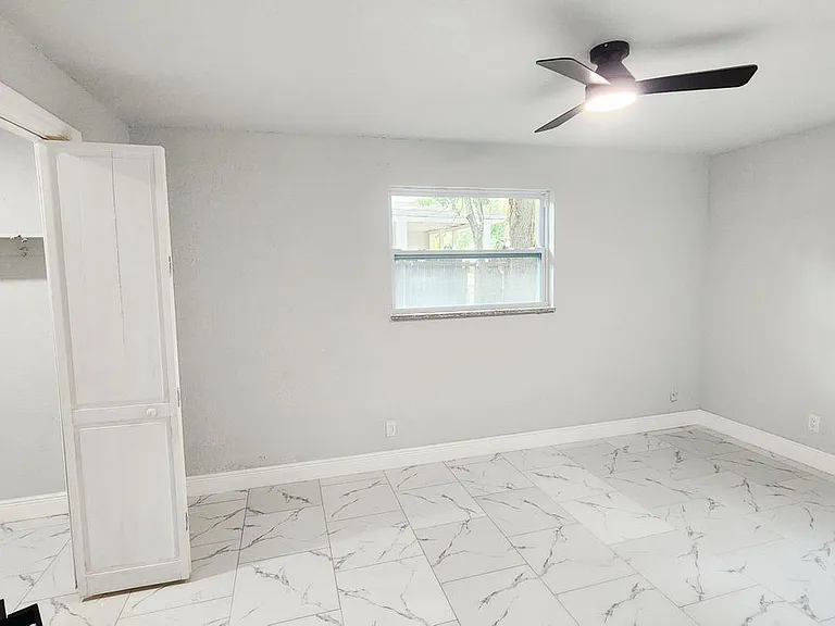 128 Kingston Ave — Photo 14
