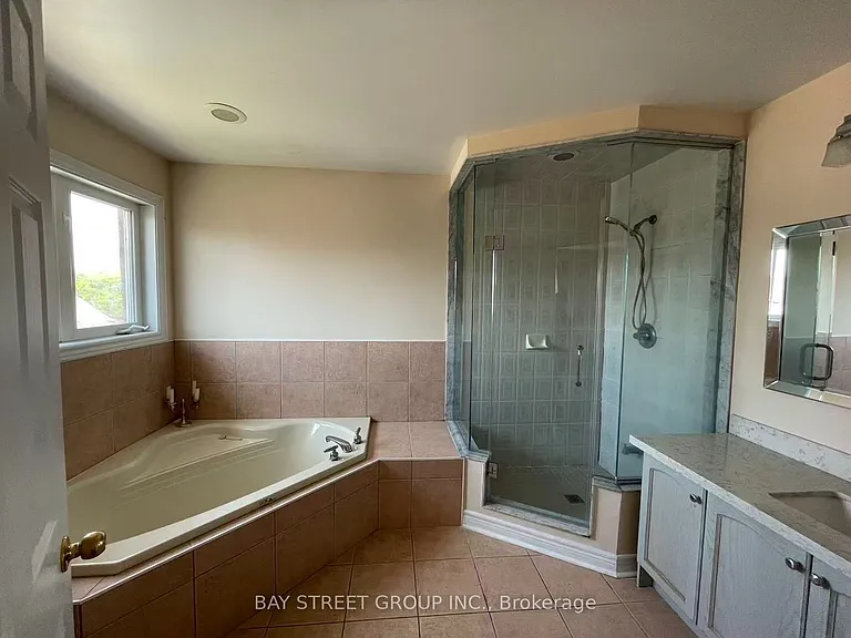 118 Gable Ave — Photo 22