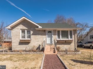 111 6th Ave, Penns Grove, NJ 08069