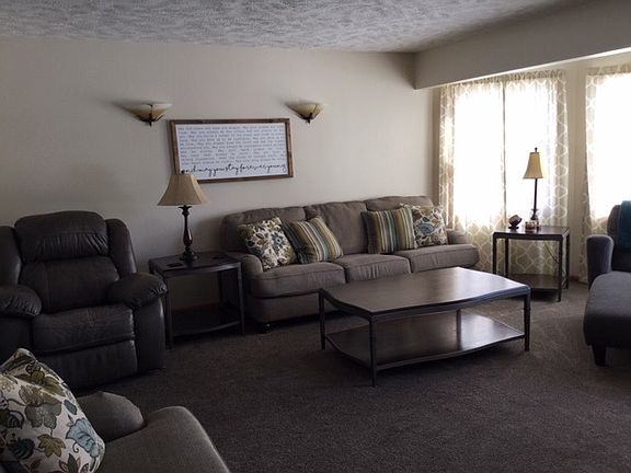 5th image of 3907 Sequoia Dr