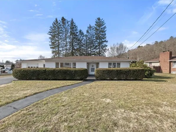 130 Mohawk Street, Port Jervis, NY 12771