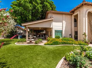 2326 W Lompoc Cir, Mesa, AZ 85202