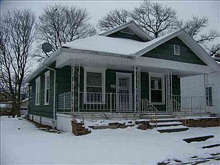 1st image of 1005 Cedar St