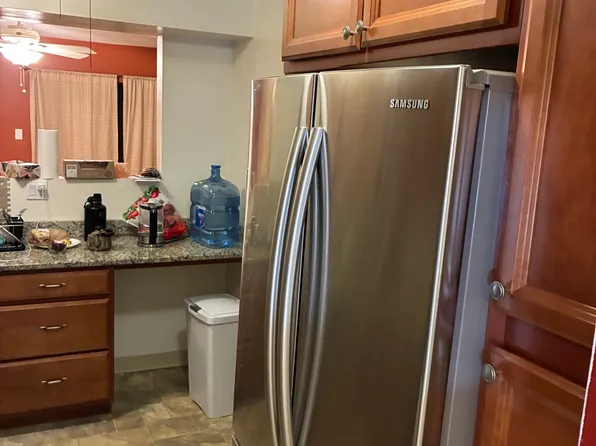 204 Cobble Creek Curv, Newark, DE 19702