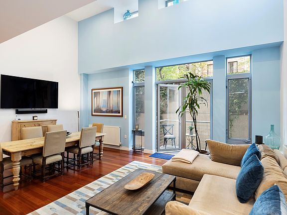 3rd image of 117 E 29th St APT 1B