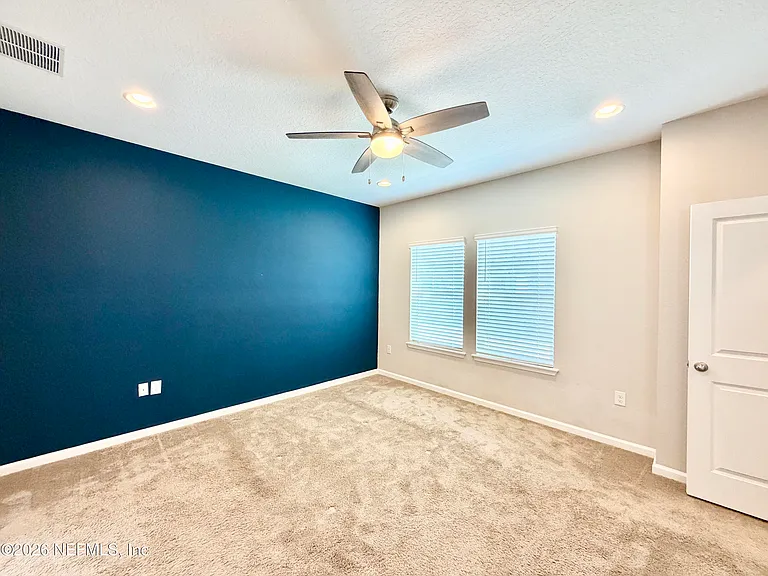 417 Pine Bluff Dr — Photo 13