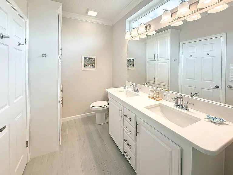 389 NE Sand Dune Way — Photo 11