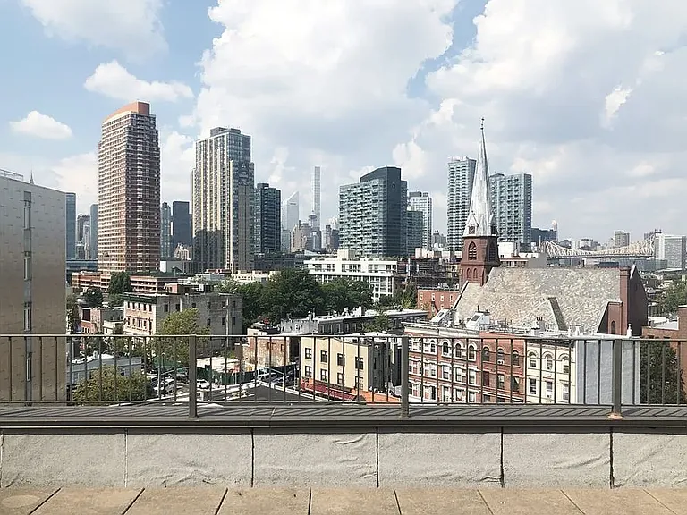 1030 Jackson Ave #6C — Photo 10