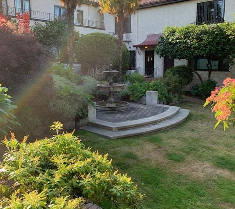 1st image of 2205 Bigelow Ave N APT 2