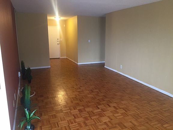 Bright Entry Foyer