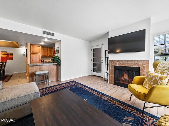 5th image of 6445 N Tierra De Las Catalinas APT 61
