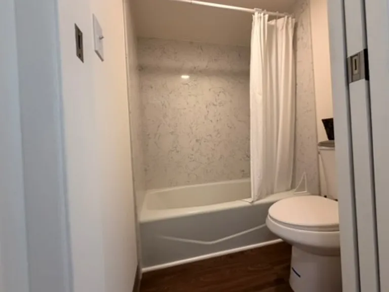411 Hobron Ln #1506 — Photo 2