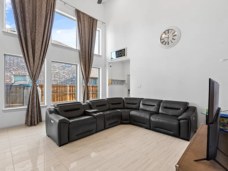 4315 Smokey Quartz Ln — Photo 33