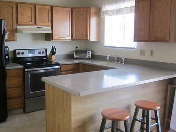 4th image of 80 Country Ln APT 7