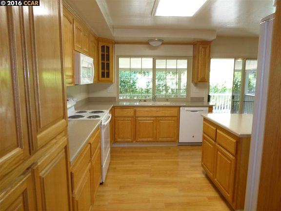 5th image of 3033 Enea Way