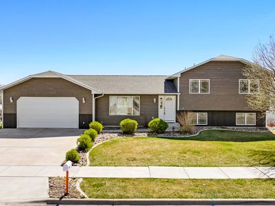 208 38th Ave NE, Great Falls, MT, 59404