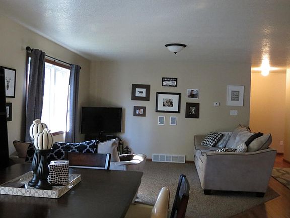 4th image of 1310 College St
