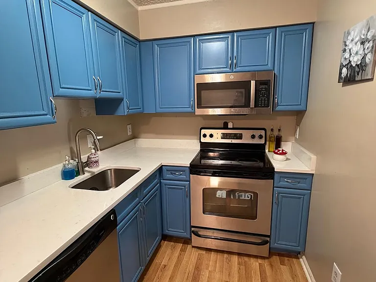 218 Moore Dr — Photo 9
