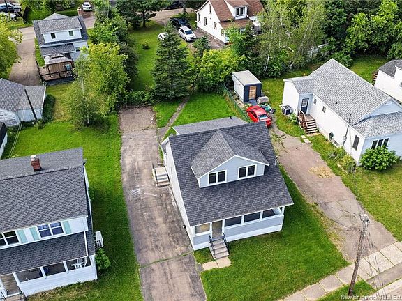 4th image of 18 Seaman St