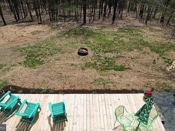 3rd image of 263 White Tail Rd