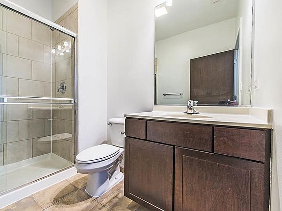 3rd image of 5706 W Lake St #2192122