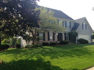 630 Persimmon Dr, West Chicago, IL 60185