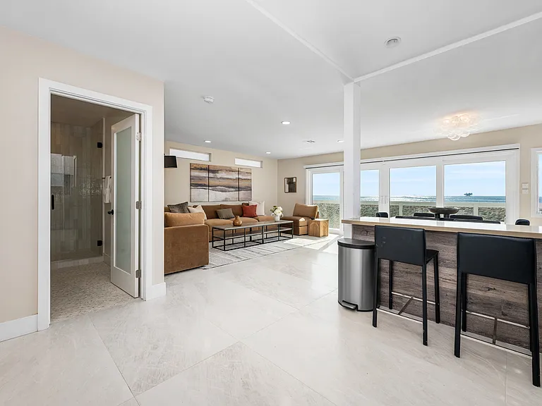 1211 Seal Way #B — Photo 12