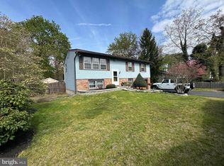 306 Iroquois Trl, Browns Mills, NJ 08015