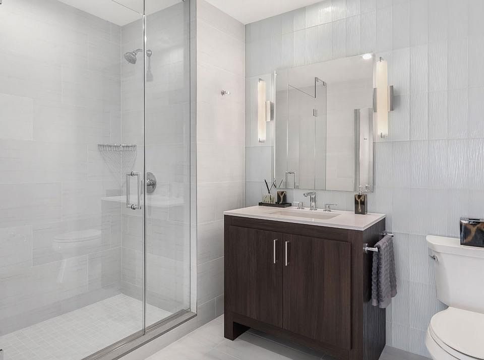 1st image of 1600 Center Ave #1B-1