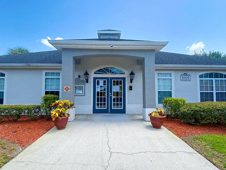 Camellia Pointe Apartments — Photo 7