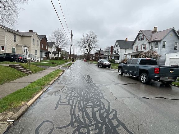5th image of 59 S Myers Ave