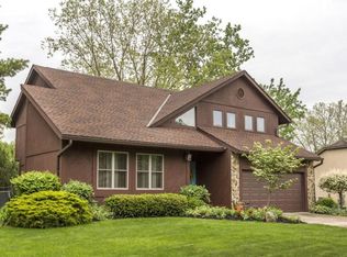658 Vancouver Dr, Westerville, OH 43081