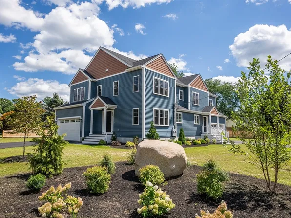 548 Harvard St #1, Whitman, MA 02382