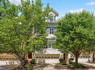 7489 Carriage Hills Dr, Mc Lean, VA 22102