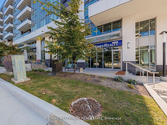3rd image of 3121 Sheppard Ave E