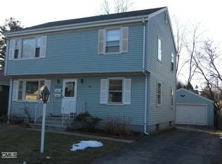 485 Light St, Stratford, CT 06614