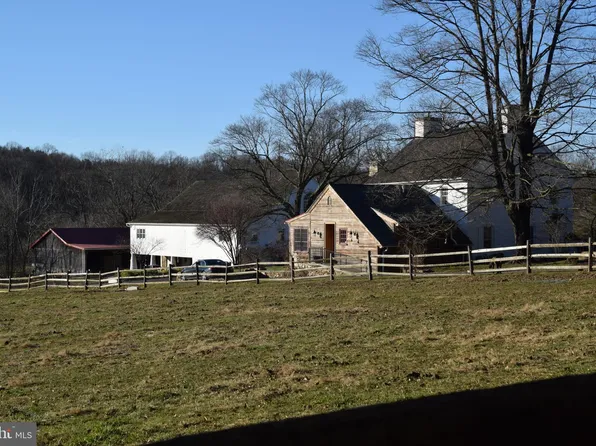 2738 Bryson Rd, Cochranville, PA 19330