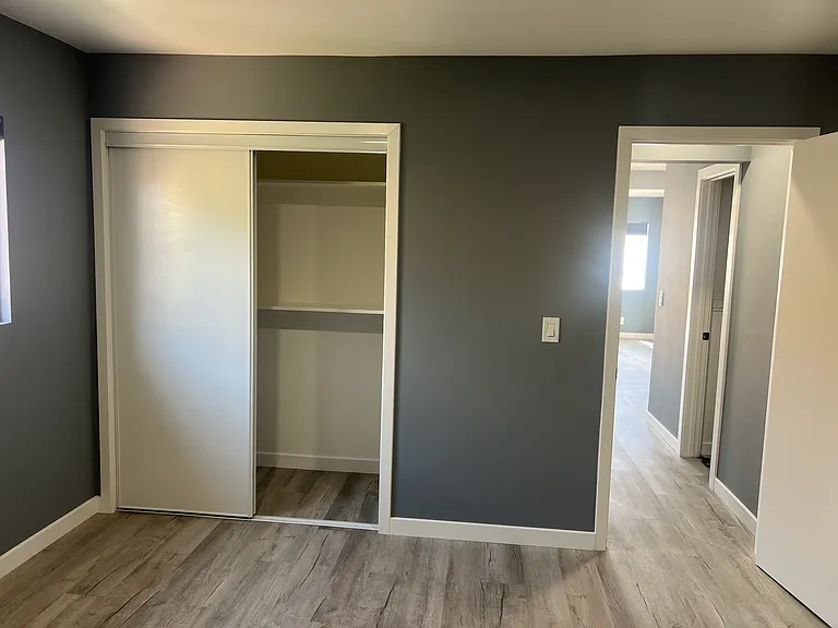 3660 Euclid Ave — Photo 13