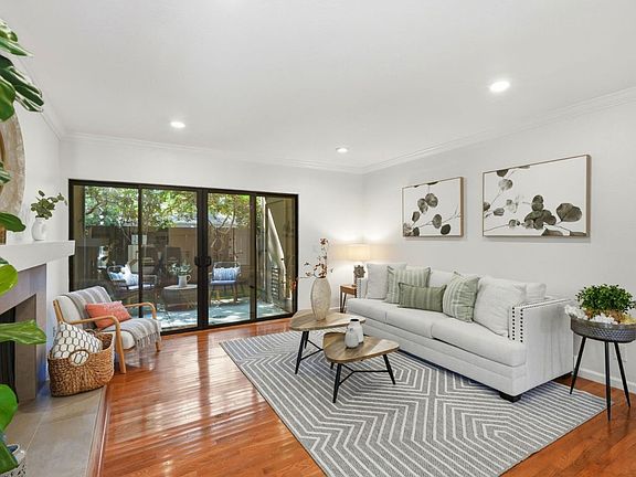 5th image of 765 N Rengstorff Ave APT 19