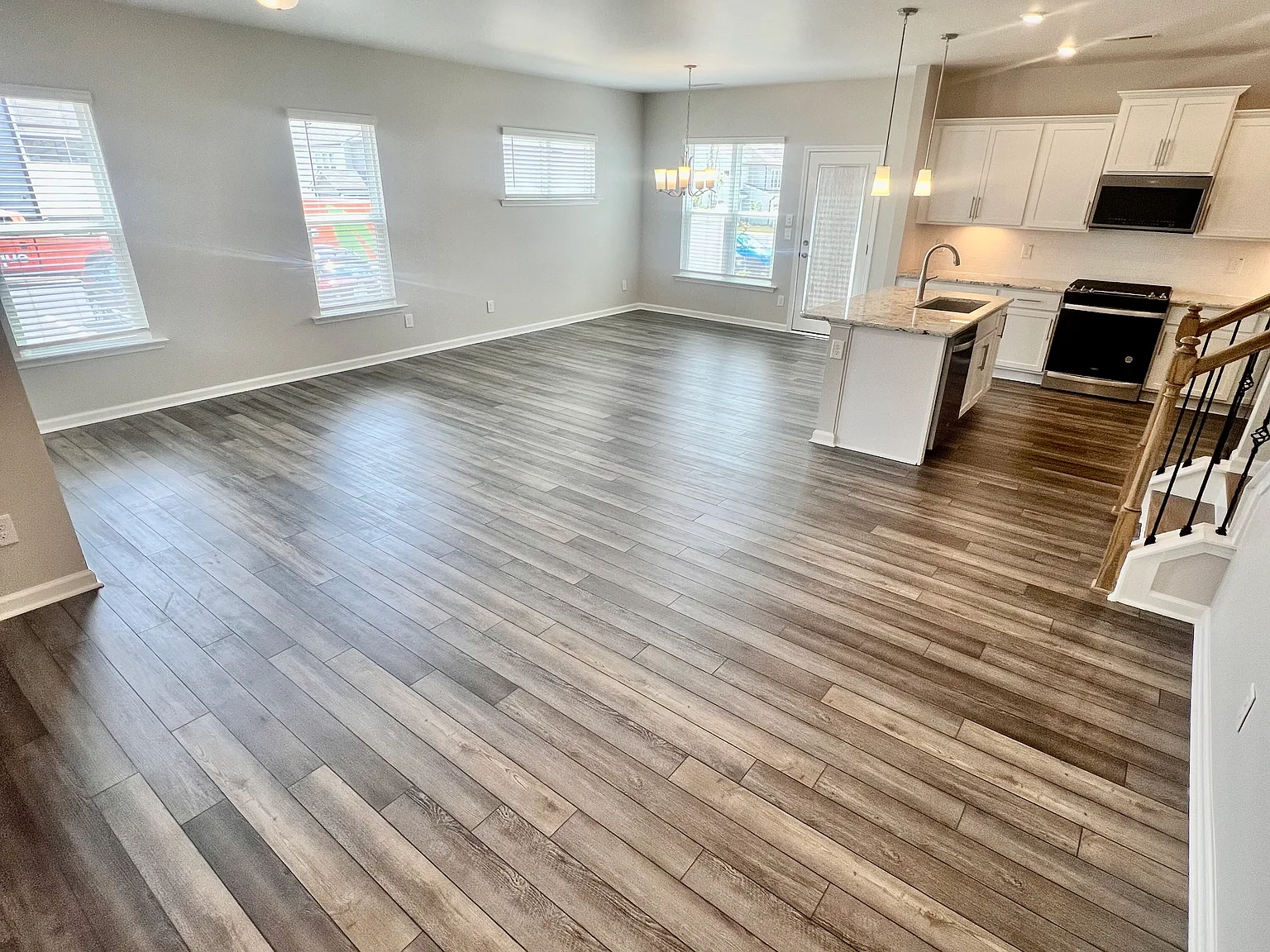 3 bed, 2.5 bath, $2,000 — Photo 3