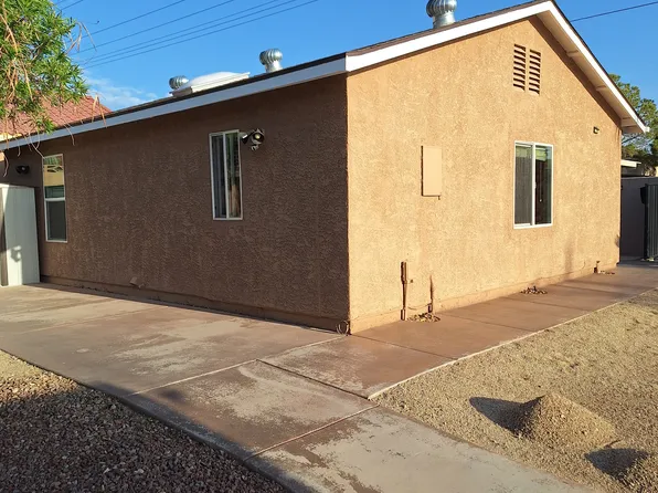 1305 Belcastro St, Las Vegas, NV 89117