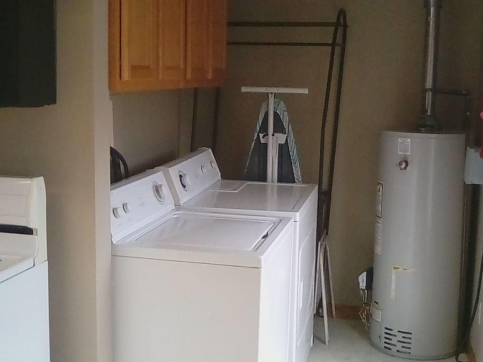 1st image of 1000 2nd St #2
