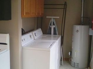 1000 2nd St #2, Moundsville, WV 26041