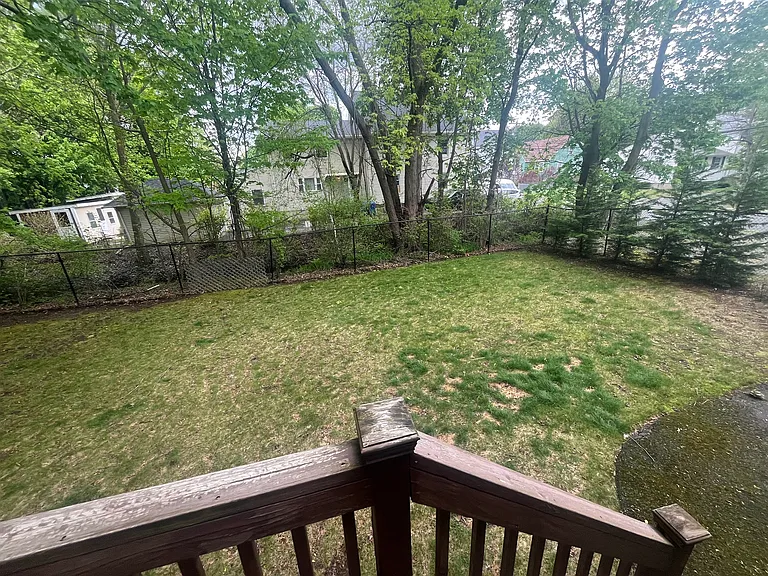 26A Lake St #1 — Photo 9