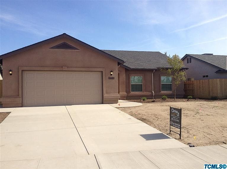 1st image of 1010 E Margalo Ct
