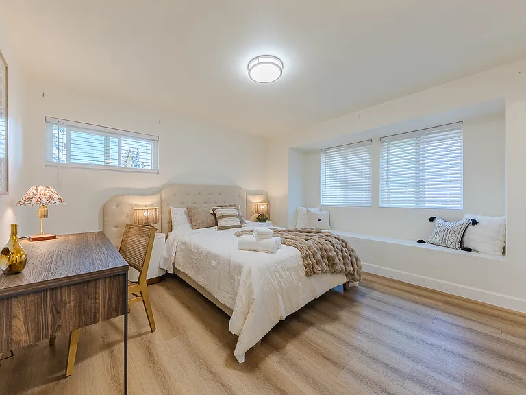 2503 Sierra Leone Ave — Photo 21