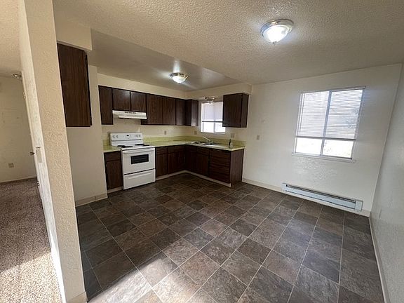 5th image of 718 W Comstock Ave #718