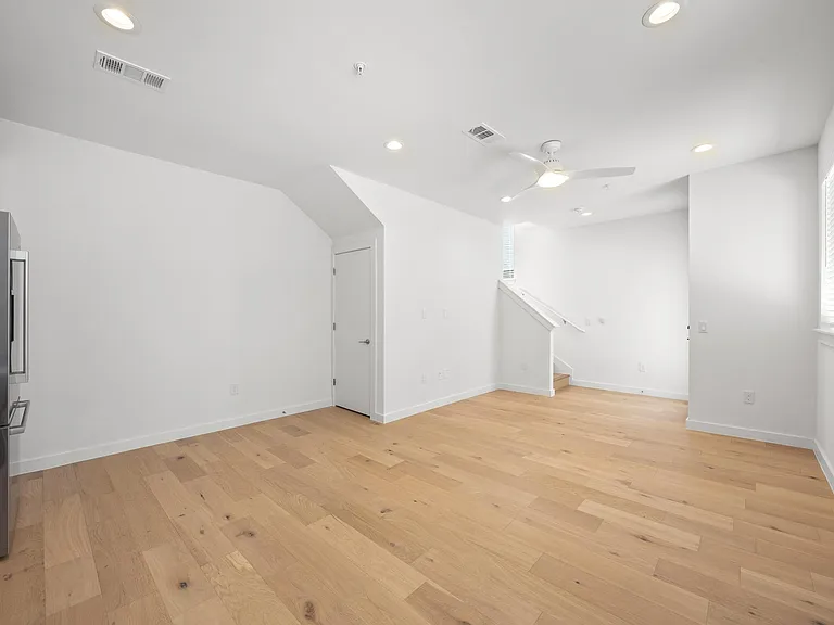2200 McFly St #6102 — Photo 11