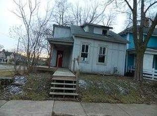327 S Shaffer St, Springfield, OH 45506